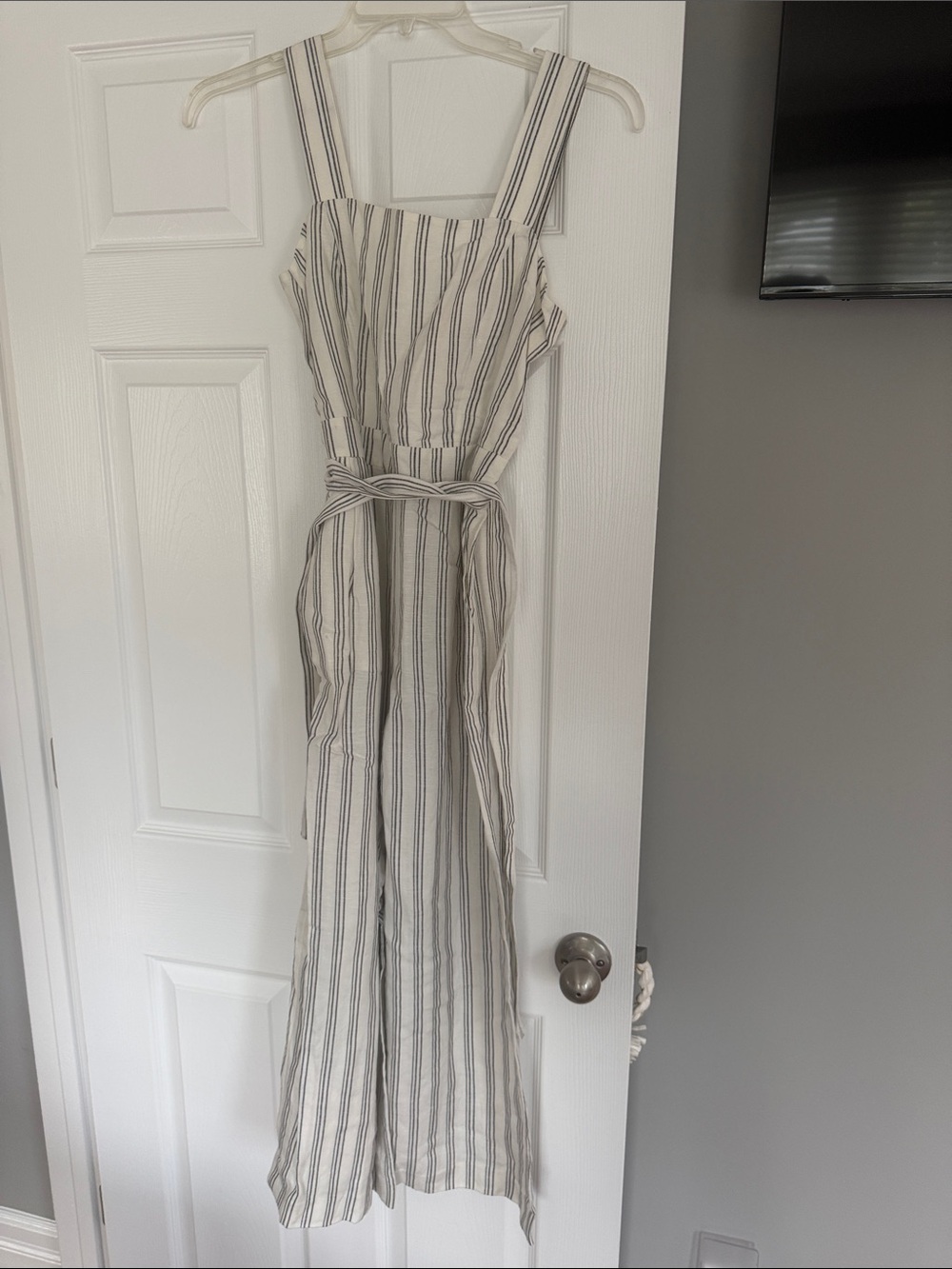 Ann Taylor Cream and Black Striped Midi Dress-NWT 🏷️🔖